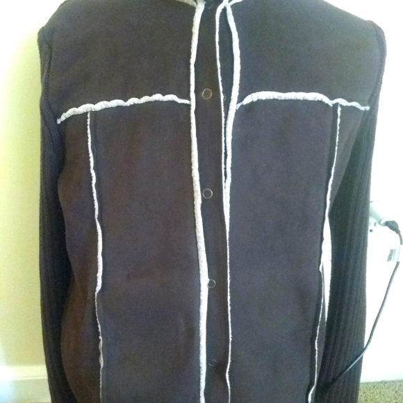 Carolyn Taylor Jackets & Blazers - Jacket/Sweater